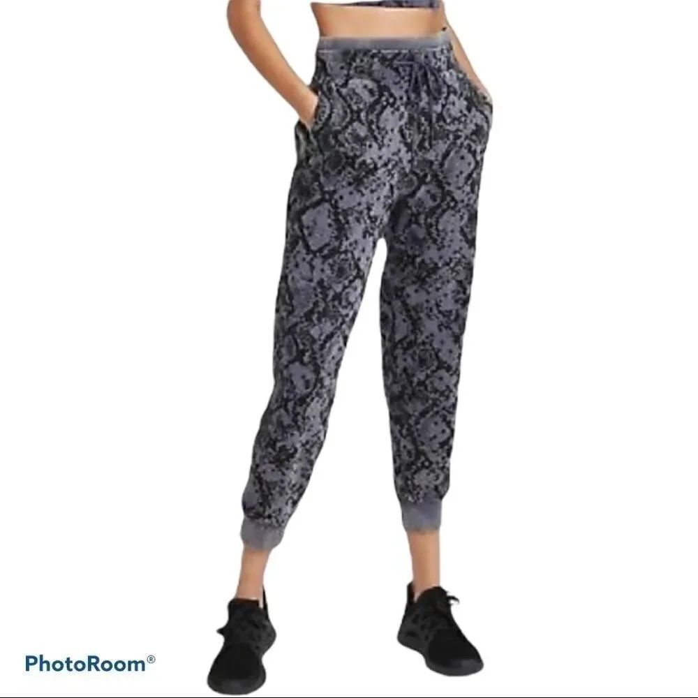 Joy Lab joggers NWT S